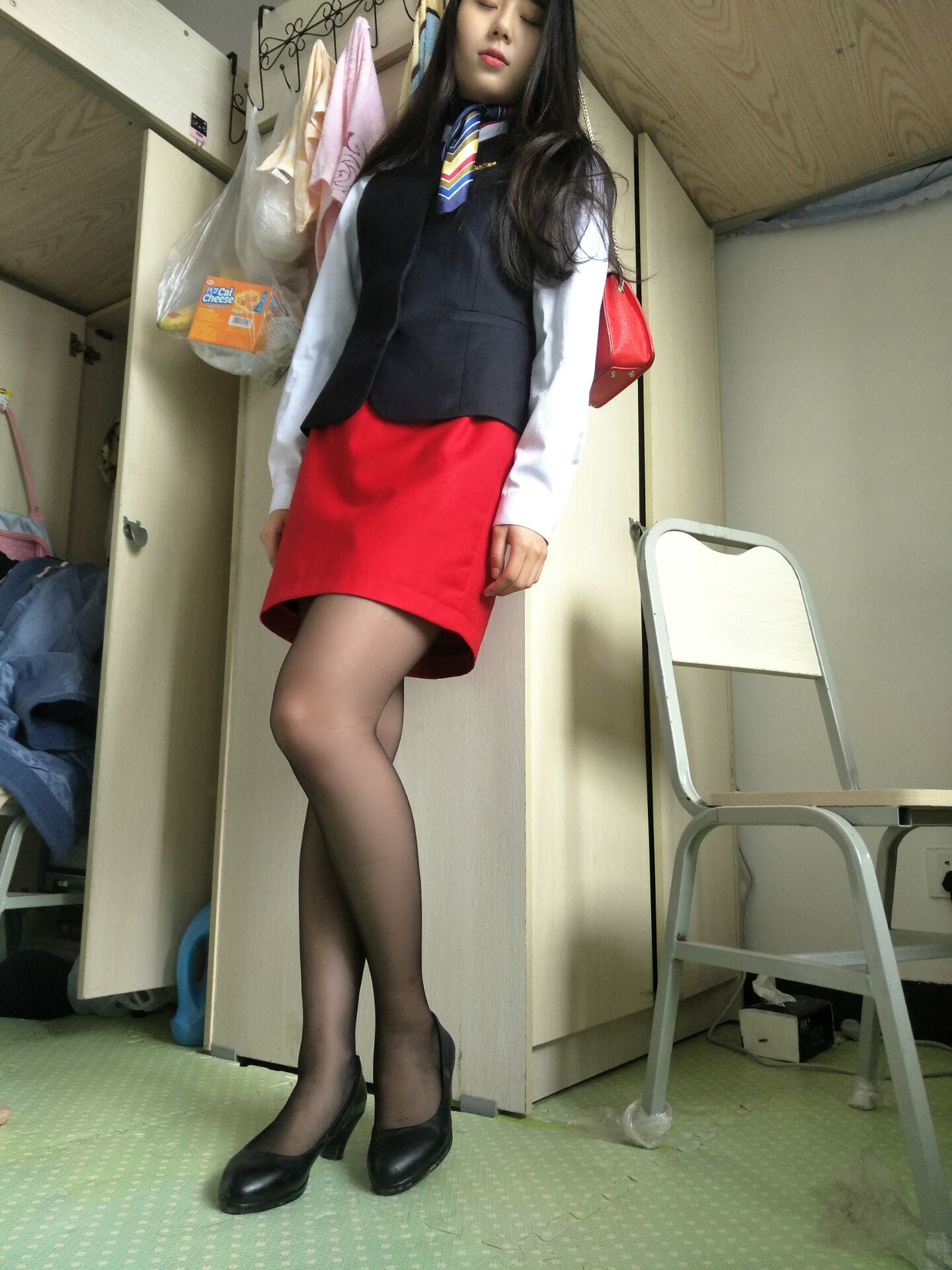 学妹校园寝室丝短袜美脚-第009期曹紫然 [50P+117M]