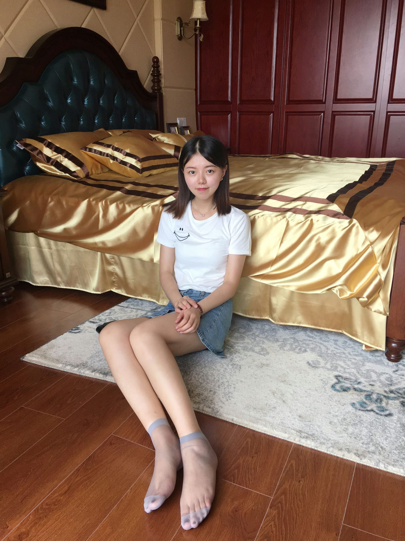 学妹校园寝室丝短袜美脚-第035期小袜 [50P+99M]