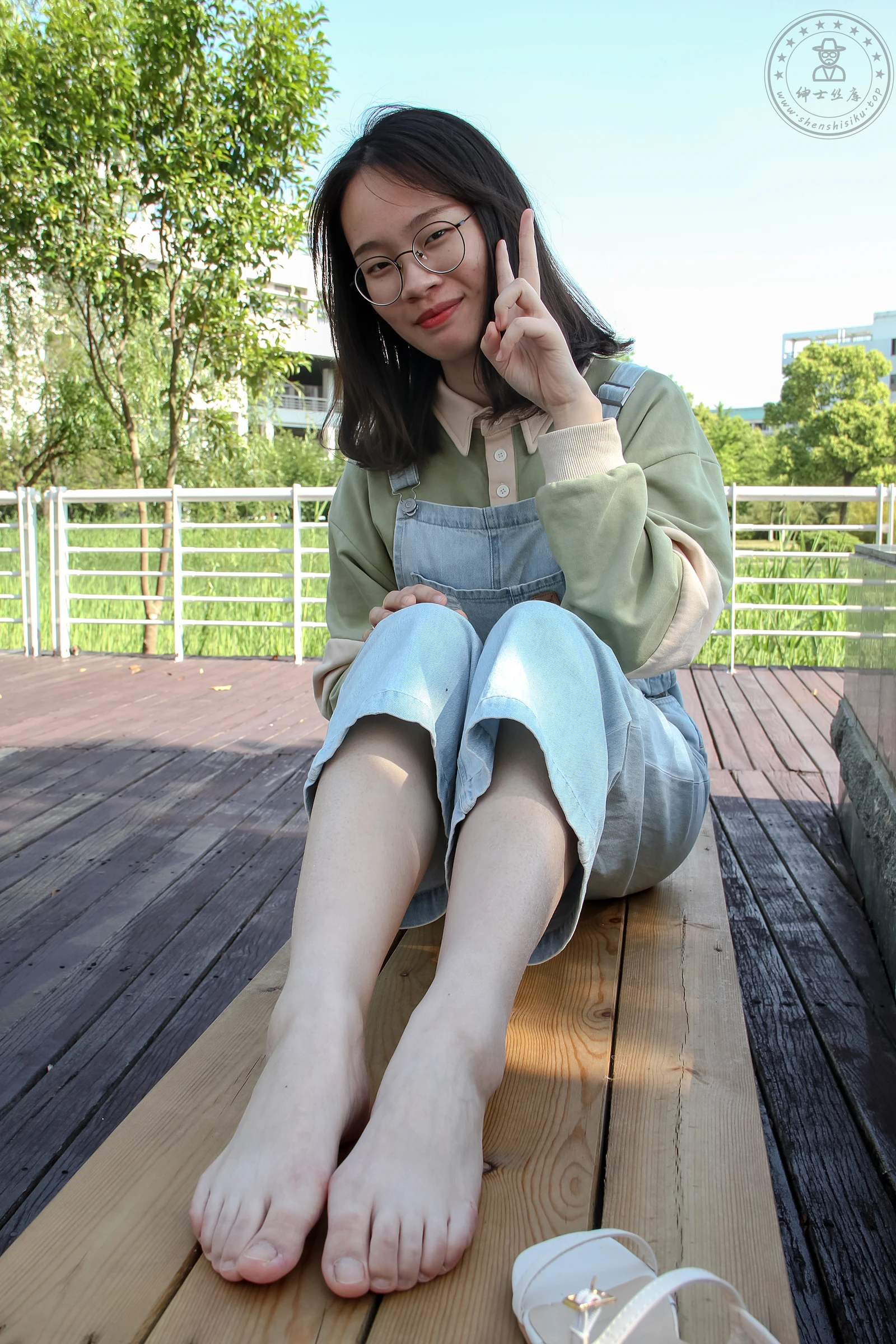 自由摄影 No.028 校园篇-自然美肤的原味质感[82P-420.8M]